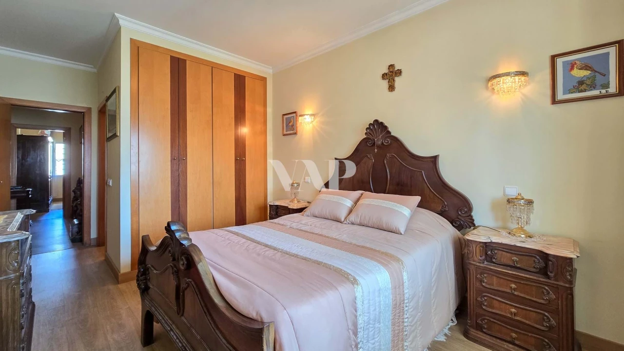 Apartamento T2 para Venda em Quarteira Foto 14