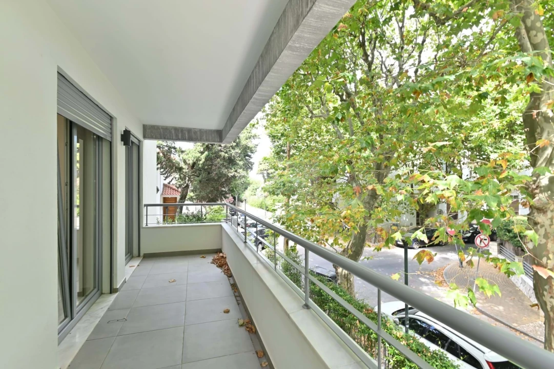 Apartamento T3 para Venda em Carcavelos e Parede Foto 5