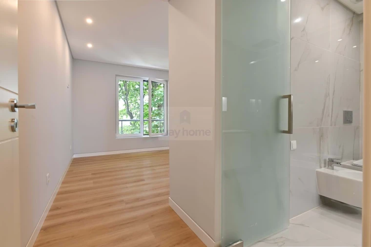 Apartamento T3 para Venda em Carcavelos e Parede Foto 9