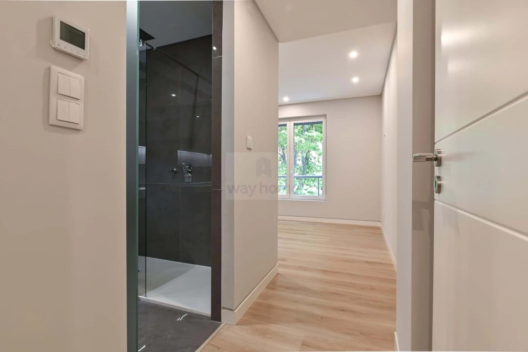 Apartamento T3 para Venda em Carcavelos e Parede Foto 13