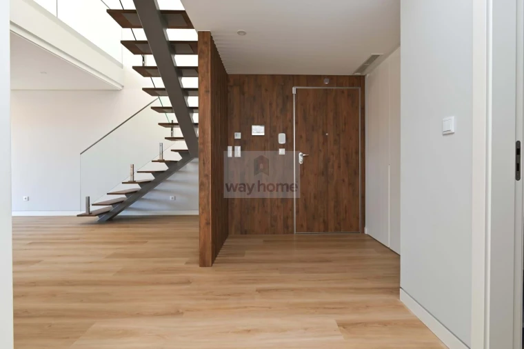 Apartamento T3 para Venda em Carcavelos e Parede Foto 24