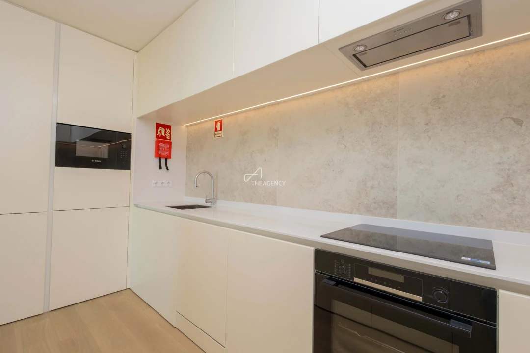 Apartamento T2 para Venda em Lagos (São Sebastião e Santa Maria) Foto 7