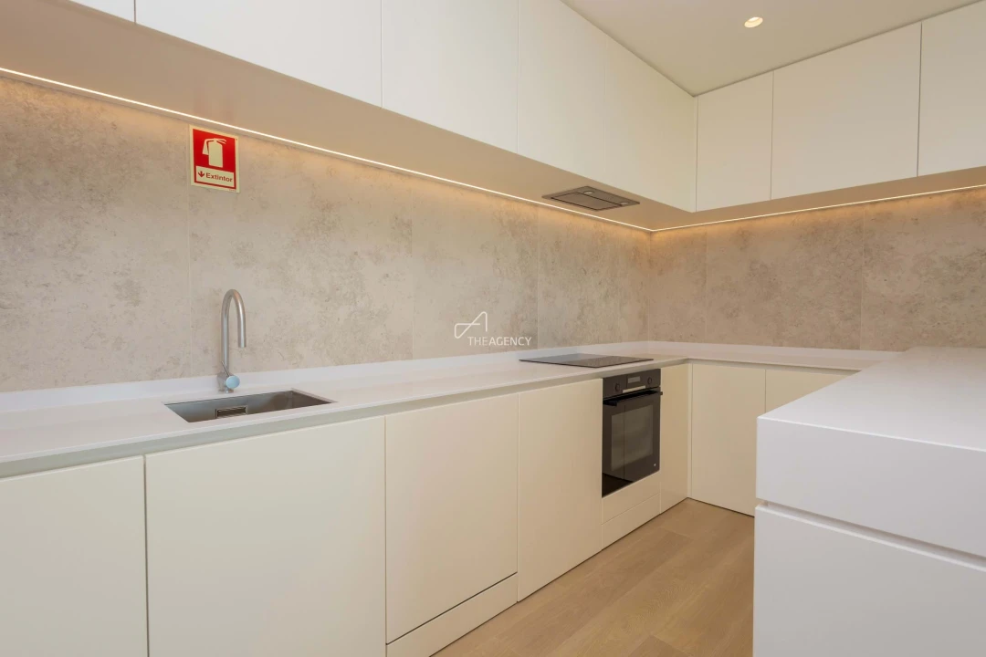 Apartamento T2 para Venda em Lagos (São Sebastião e Santa Maria) Foto 8