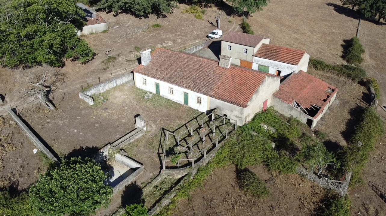 Quinta T4 para Venda em São Salvador da Aramenha Foto 1