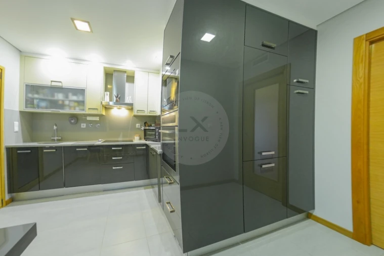 Apartamento T2 para Venda em Cascais e Estoril Foto 12