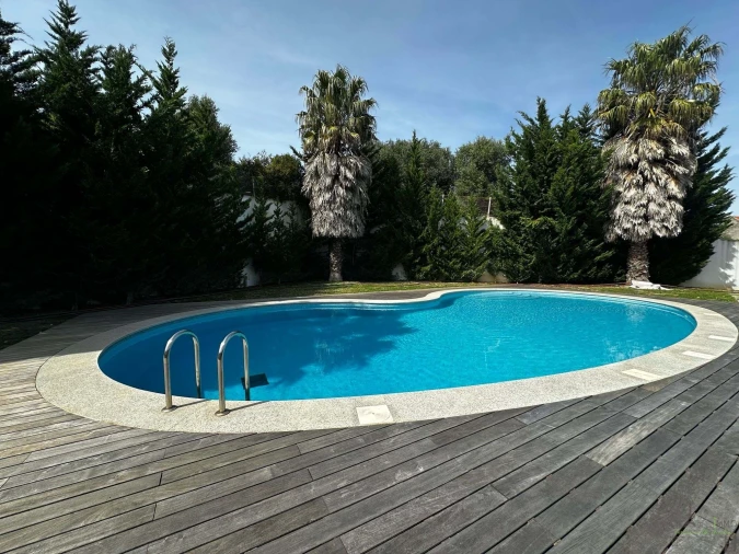 Moradia T3 para Venda em Cascais e Estoril Foto 1