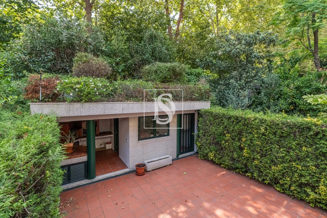 Moradia T4 para Venda em Creixomil Foto 16