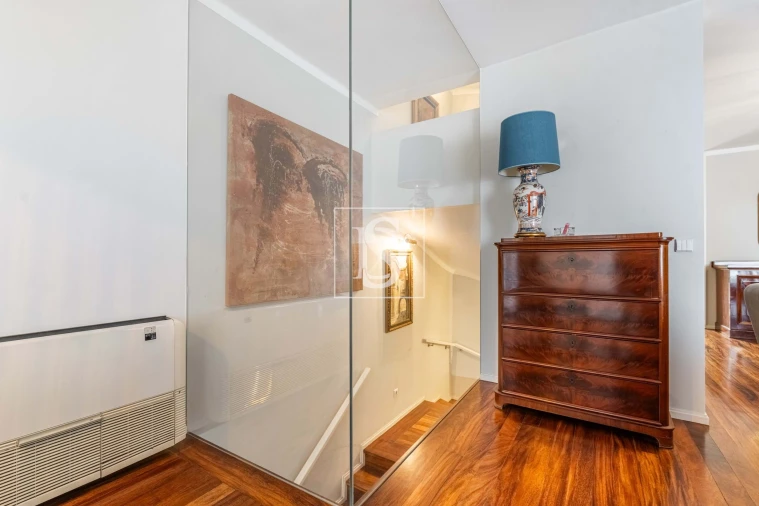 Moradia T4 para Venda em Creixomil Foto 8