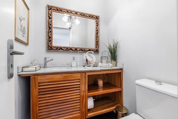 Moradia T4 para Venda em Creixomil Foto 13