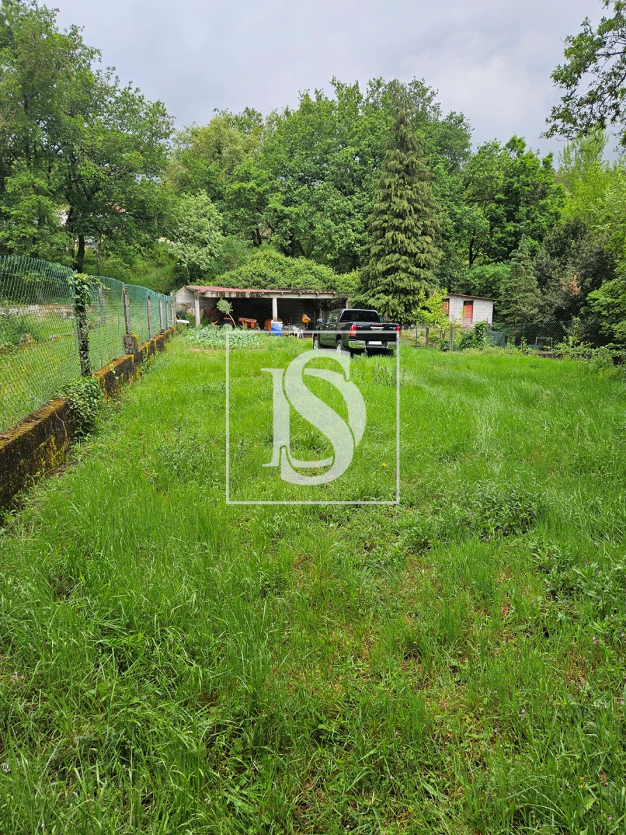 Terreno para Venda em Moreira do Rei e Várzea Cova