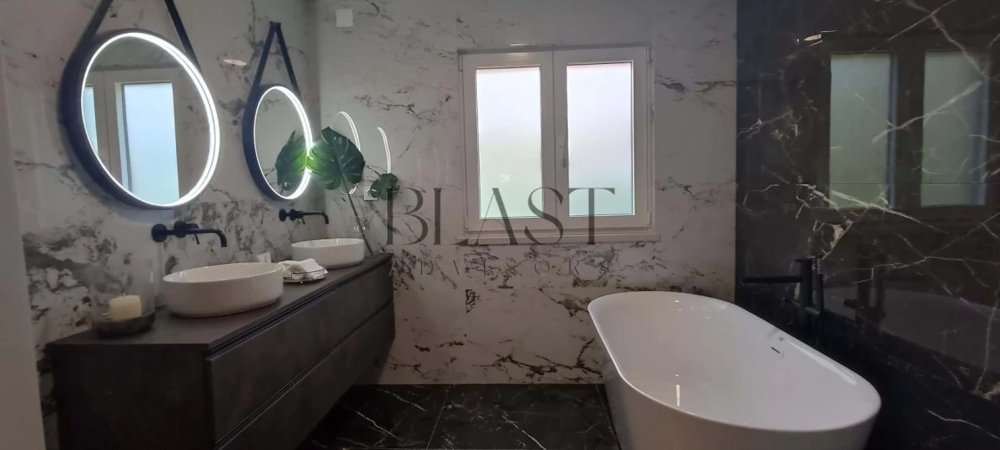 Moradia T4 para Venda em Charneca de Caparica e Sobreda Foto 27