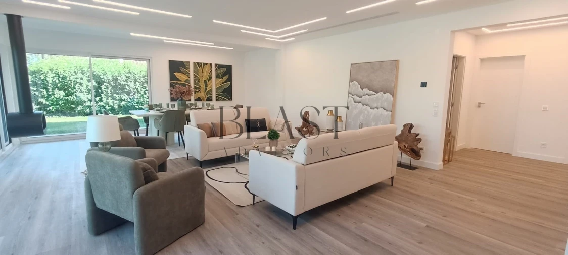 Moradia T4 para Venda em Charneca de Caparica e Sobreda Foto 7