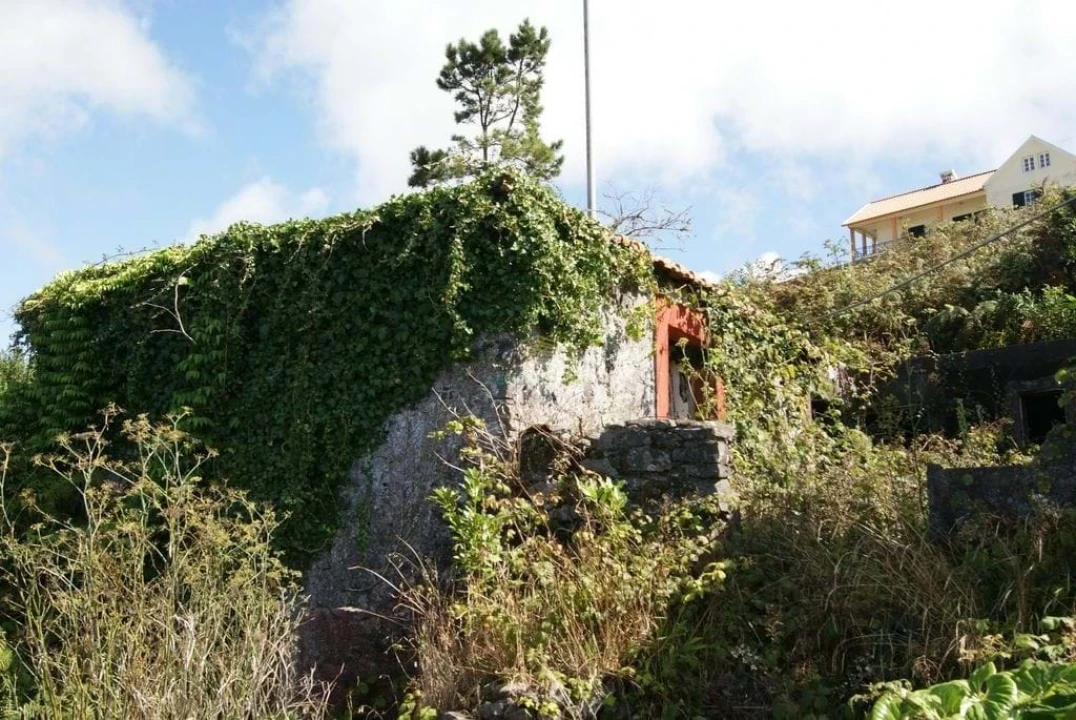 Terreno para Venda em Achadas da Cruz Foto 2