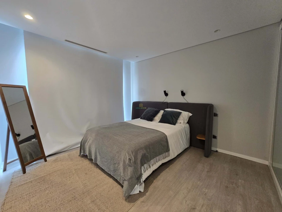 Apartamento T3 para Venda em São Martinho Foto 17