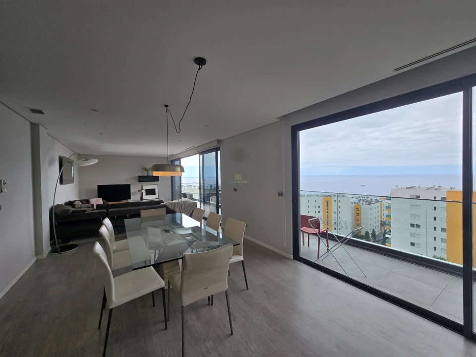 Apartamento T3 para Venda em São Martinho Foto 12