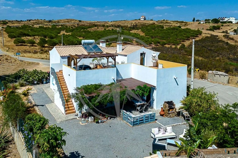 Moradia T3 para Venda em Tavira (Santa Maria e Santiago) Foto 1