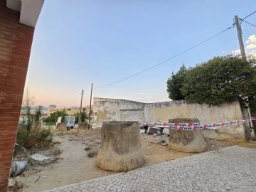 Terreno para Venda em Setubal (São Sebastião)
