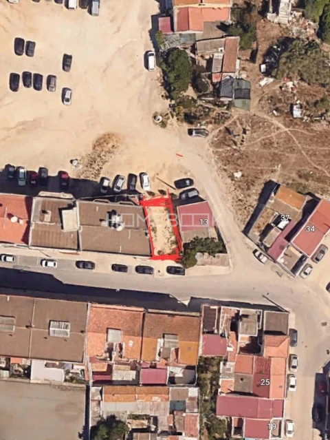 Terreno para Venda em Setubal (São Sebastião)