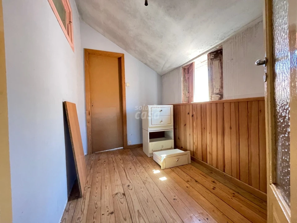 Prédio para Venda em Santa Marinha e São Pedro da Afurada Foto 19