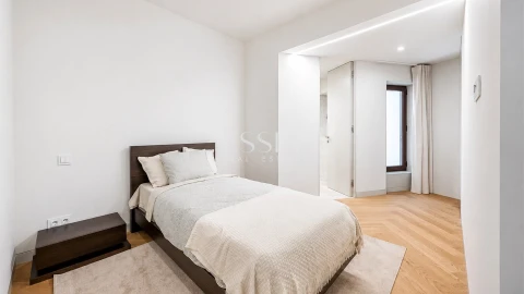 Apartamento T3 para Venda em Cedofeita, Santo Ildefonso, Sé, Miragaia, São Nicolau e Vitória
