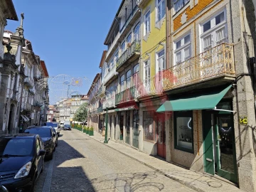 Apartamento T1 para Arrendamento em Oliveira, São Paio e São Sebastião