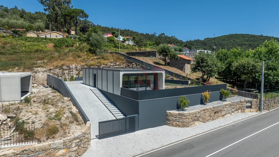 Moradia T3 para Venda em Leitões, Oleiros e Figueiredo Foto 5