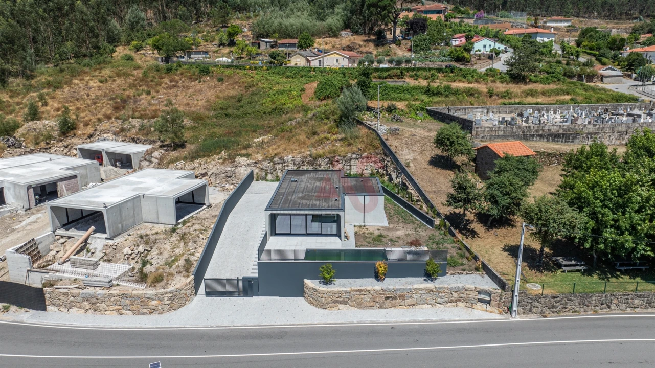 Moradia T3 para Venda em Leitões, Oleiros e Figueiredo Foto 29