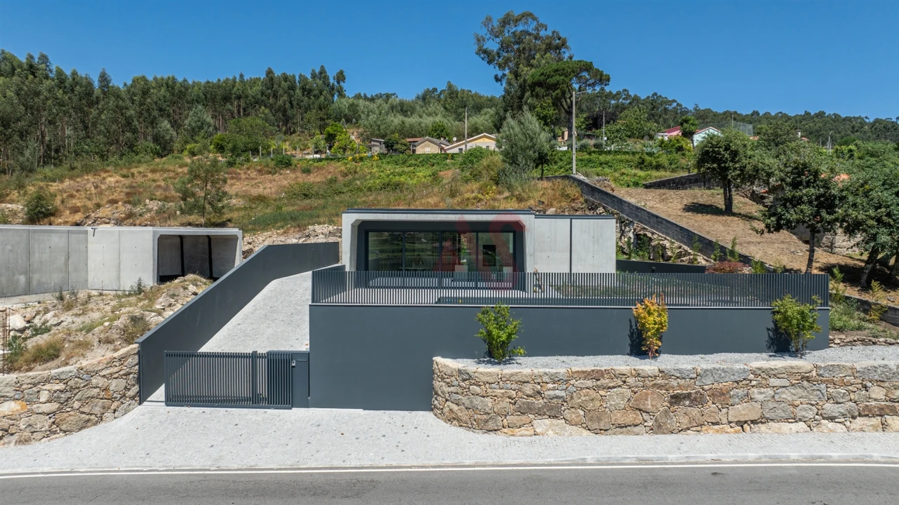 Moradia T3 para Venda em Leitões, Oleiros e Figueiredo Foto 2