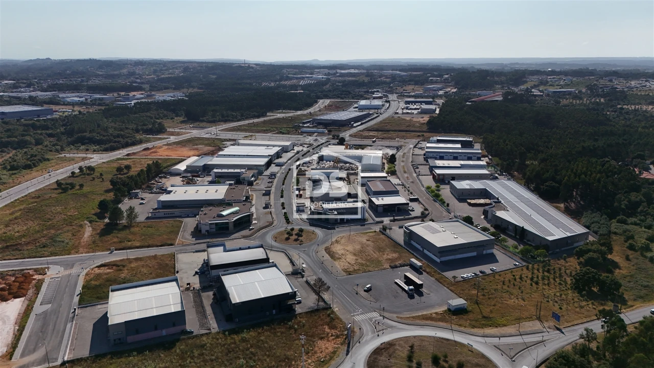 Negócio para Venda em Porto de Mós - São João Baptista e São Pedro Foto 4