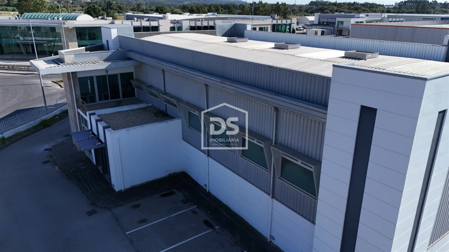 Negócio para Venda em Porto de Mós - São João Baptista e São Pedro Foto 7