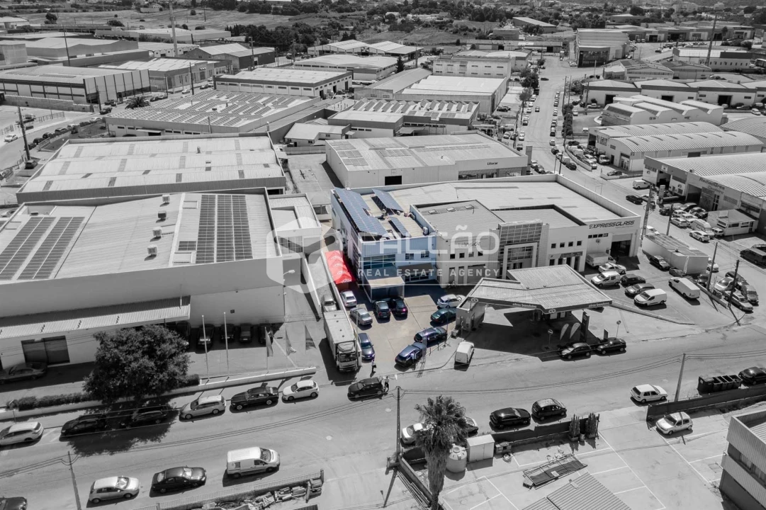 Armazém para Venda em Romeira e Várzea Foto 4