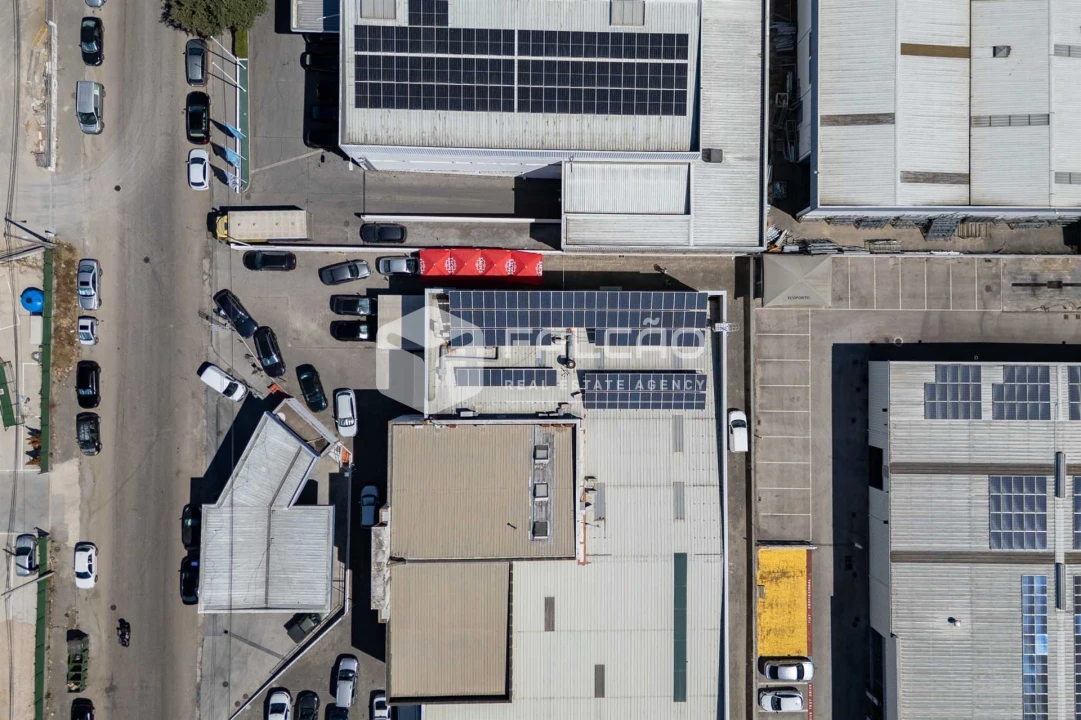 Armazém para Venda em Romeira e Várzea Foto 3