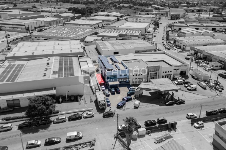 Armazém para Venda em Romeira e Várzea Foto 4