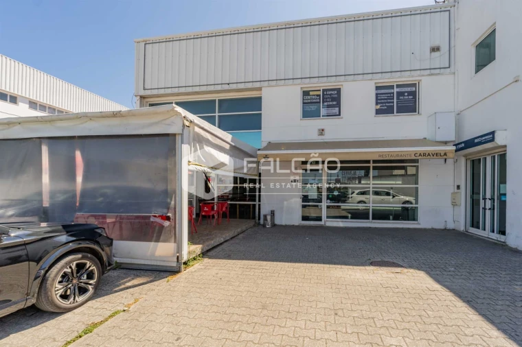 Armazém para Venda em Romeira e Várzea Foto 13