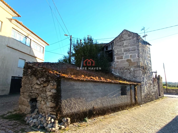 Moradia T3 para Venda em Cunha Baixa Foto 10