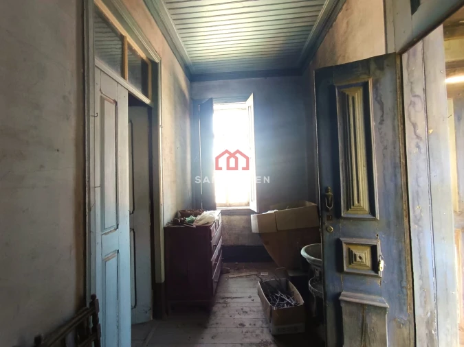 Moradia T3 para Venda em Cunha Baixa Foto 8