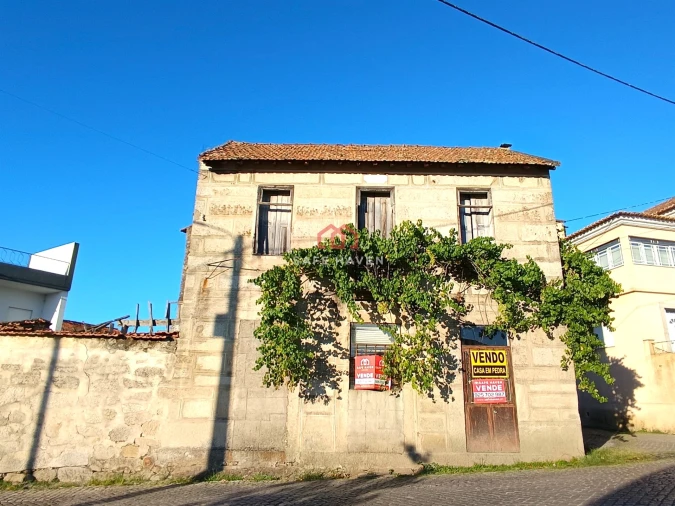 Moradia T3 para Venda em Cunha Baixa Foto 4