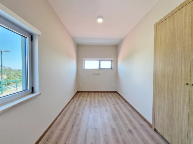 Apartamento T2 para Venda em Cavernães Foto 4