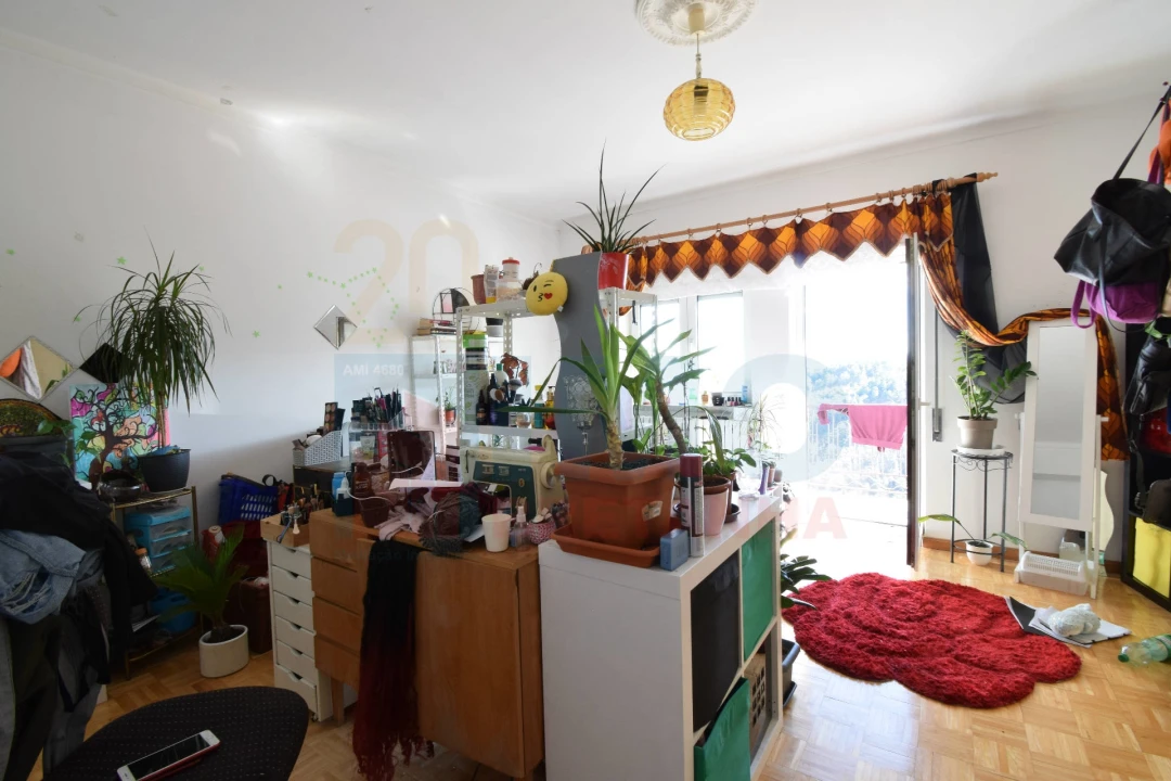 Moradia T5 para Venda em Covilhã e Canhoso Foto 19