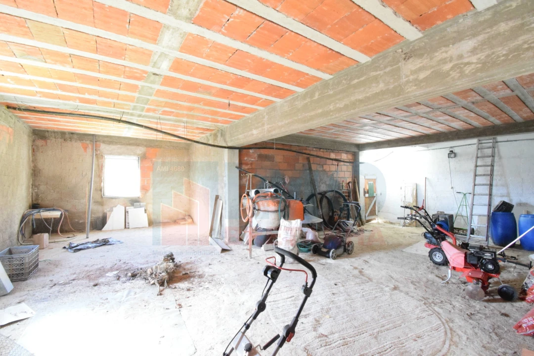 Moradia T5 para Venda em Covilhã e Canhoso Foto 31