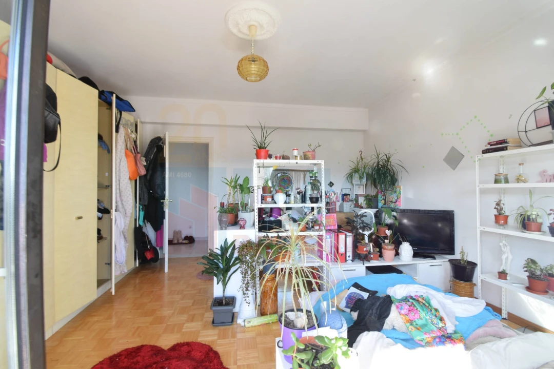 Moradia T5 para Venda em Covilhã e Canhoso Foto 16