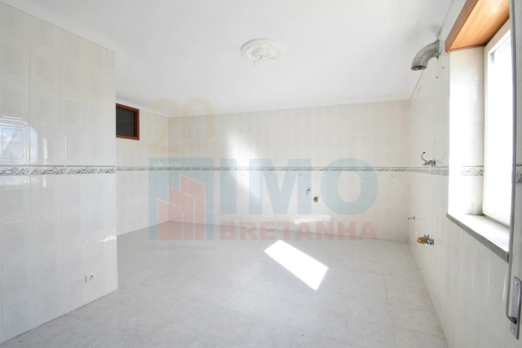 Moradia T5 para Venda em Covilhã e Canhoso Foto 24