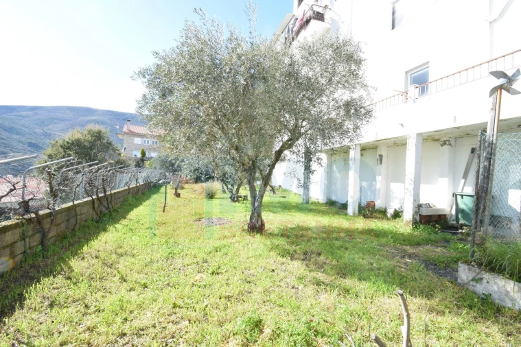 Moradia T5 para Venda em Covilhã e Canhoso Foto 33