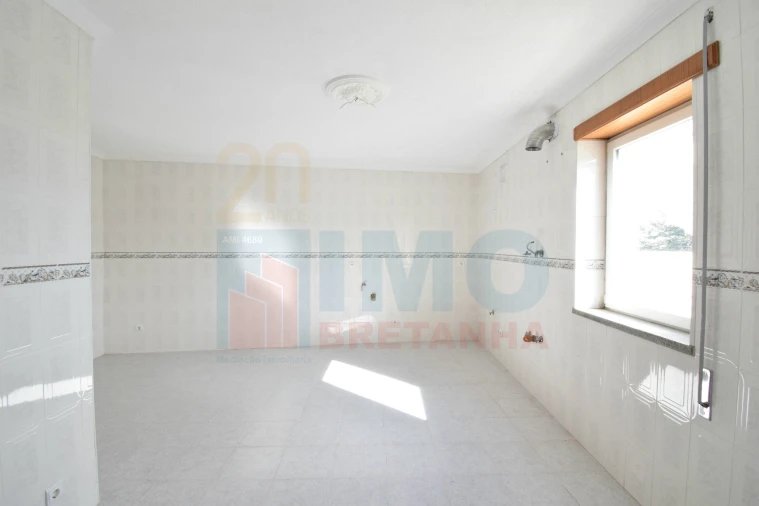 Moradia T5 para Venda em Covilhã e Canhoso Foto 25