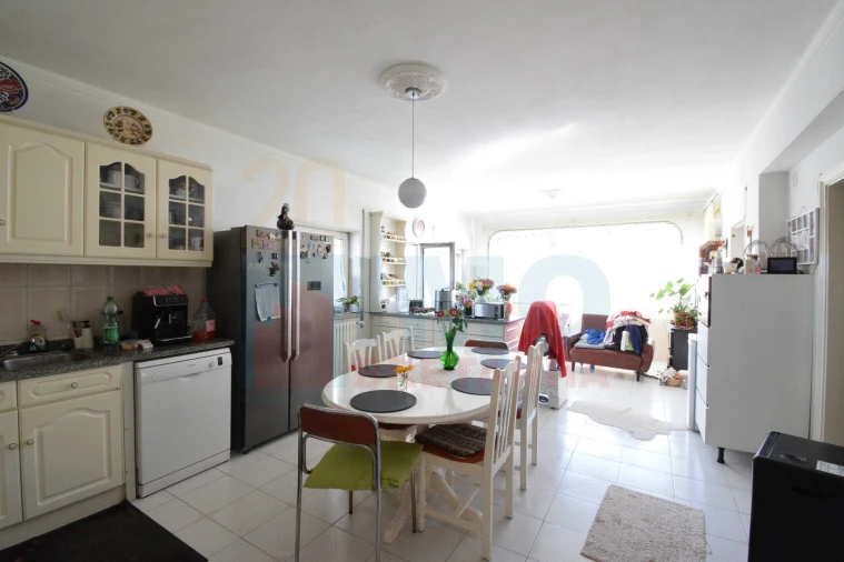 Moradia T5 para Venda em Covilhã e Canhoso Foto 5