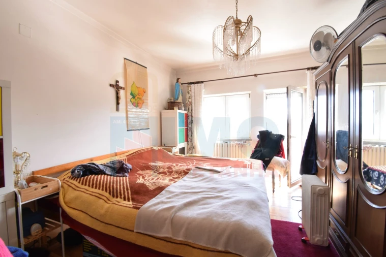 Moradia T5 para Venda em Covilhã e Canhoso Foto 17