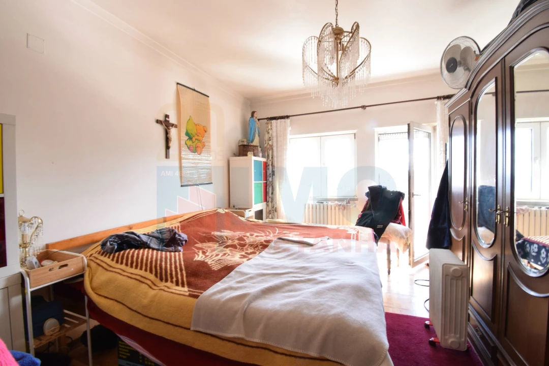 Moradia T5 para Venda em Covilhã e Canhoso Foto 17