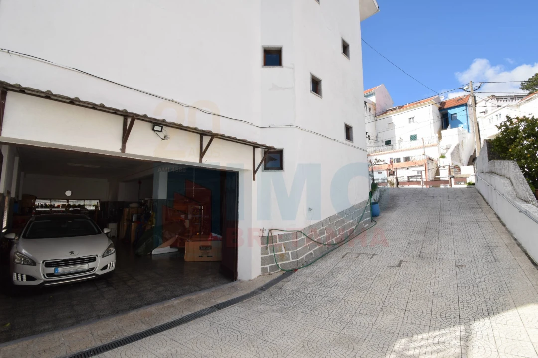 Moradia T5 para Venda em Covilhã e Canhoso Foto 20