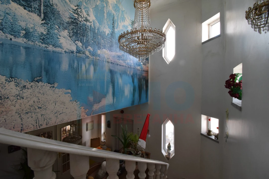 Moradia T5 para Venda em Covilhã e Canhoso Foto 9