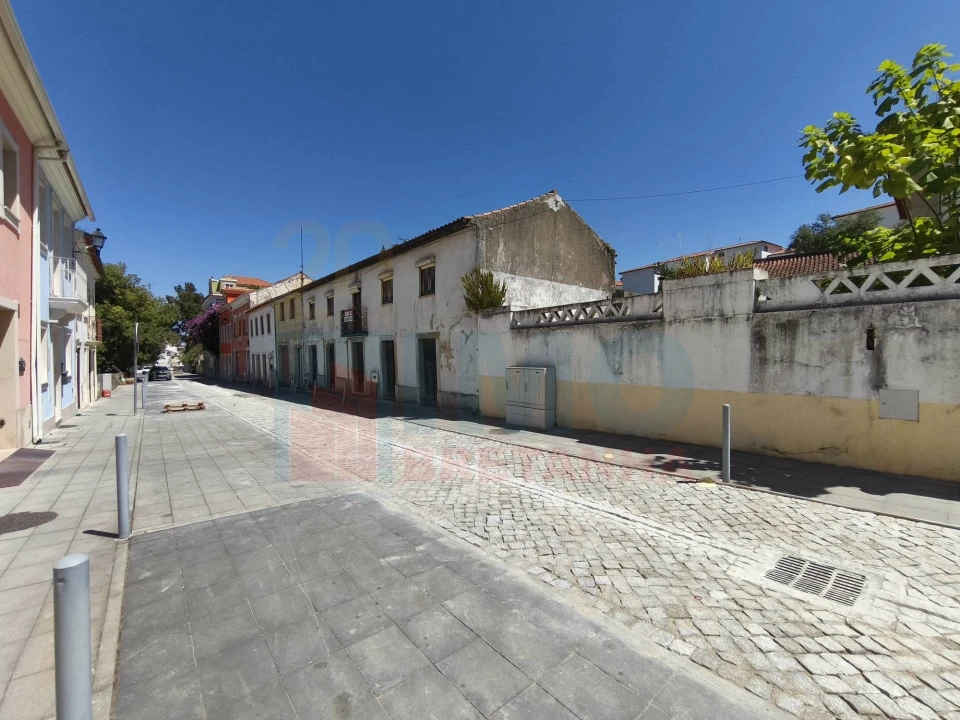 Moradia T3 para Venda em Lousã e Vilarinho Foto 3